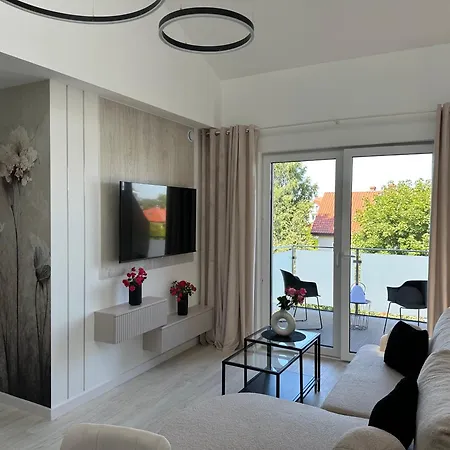 公寓 Nowy Z Dwoma Sypialniami I Garazem