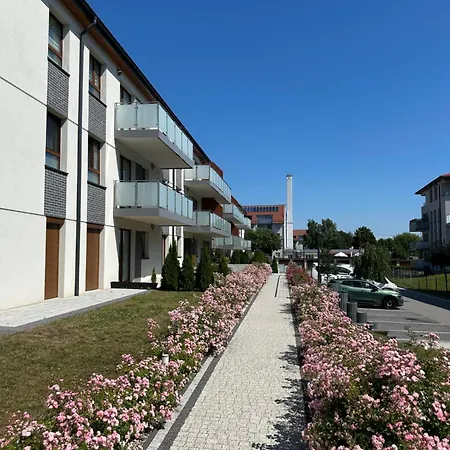 Nowy Z Dwoma Sypialniami I Garazem 比斯库佩茨